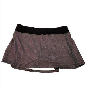#112 Lululemon Skirt Size 12 b873